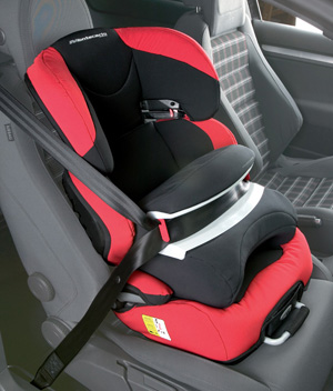 Monte Carlo impreuna cu Xtend extind durata de utilizare a scaunului auto de la 15-36 kg la 9-36 kg. Xtend este inclus in pret.